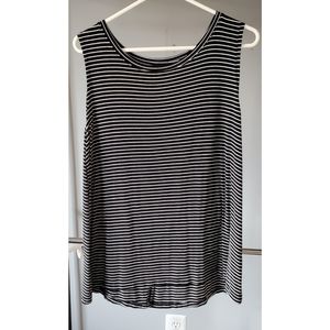 Old Navy tank top